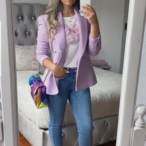 Lilac Tweed Blazer with Gold Buttons - Picture 4 of 6